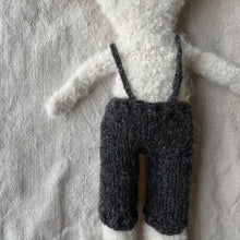 Load image into Gallery viewer, Sissi the sheep - English