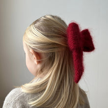 Load image into Gallery viewer, Aftens Christmas Bow - English