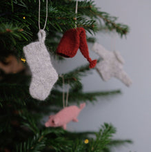 Load image into Gallery viewer, Aftens juledekorationer - Dansk