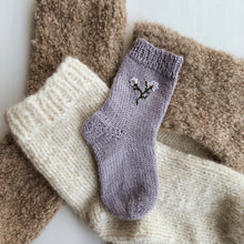 Load image into Gallery viewer, Aftenstrømper