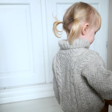 Load image into Gallery viewer, Fridagsgenser mini - dansk