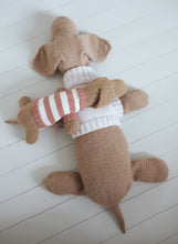 Load image into Gallery viewer, Dag & Dagny