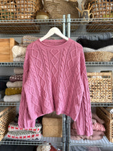 Load image into Gallery viewer, Sval Vea Sweater - English